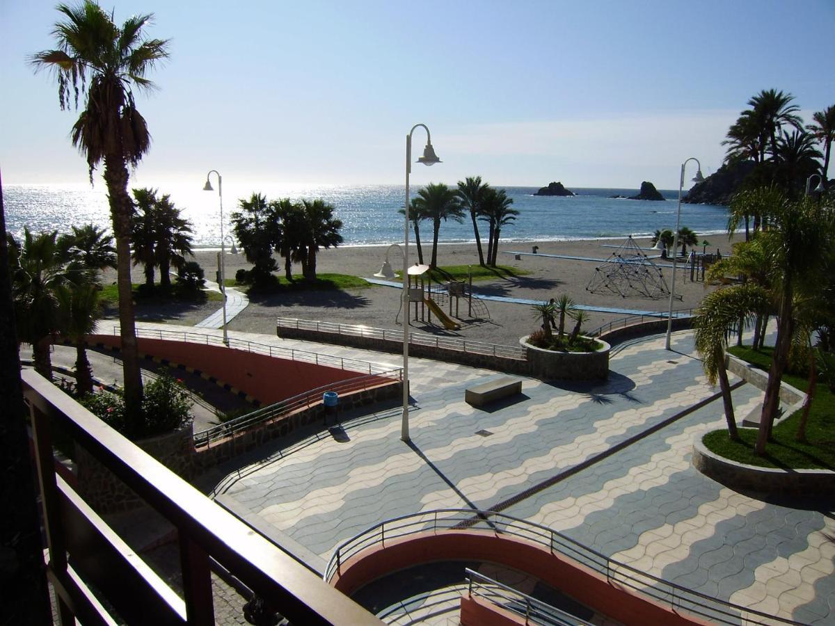 Centro-Primera Linea De Playa Almuñécar Екстериор снимка